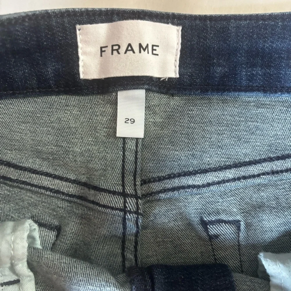 FRAME Le Crop Mini Boot Raw Hem Jeans Size 29/ 26.5” Inseam - Picture 2 of 16